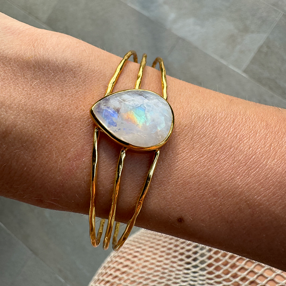 Atlantis-Armreifen mit Larimar, Labradorit oder Mondstein Gold