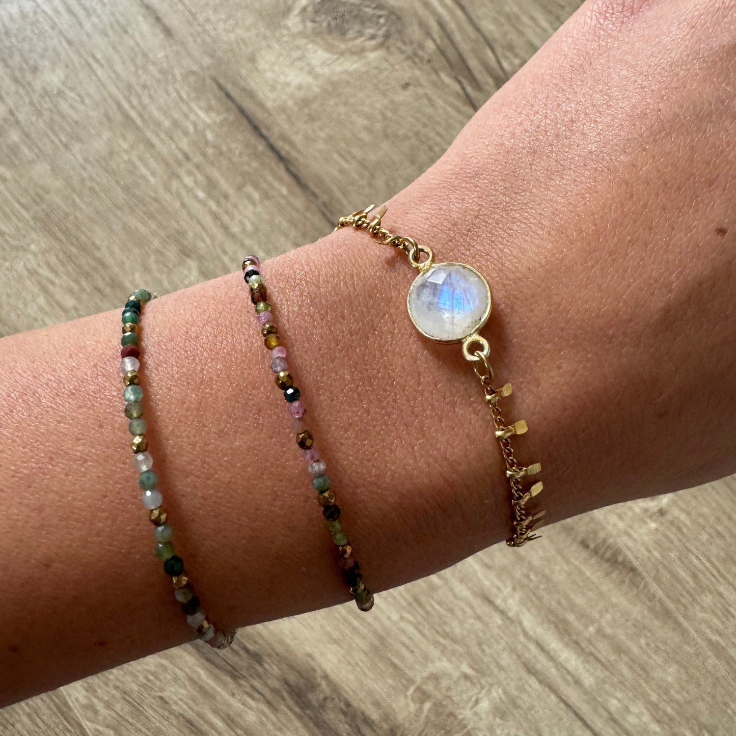 Vanessa Regenbogenturmalin