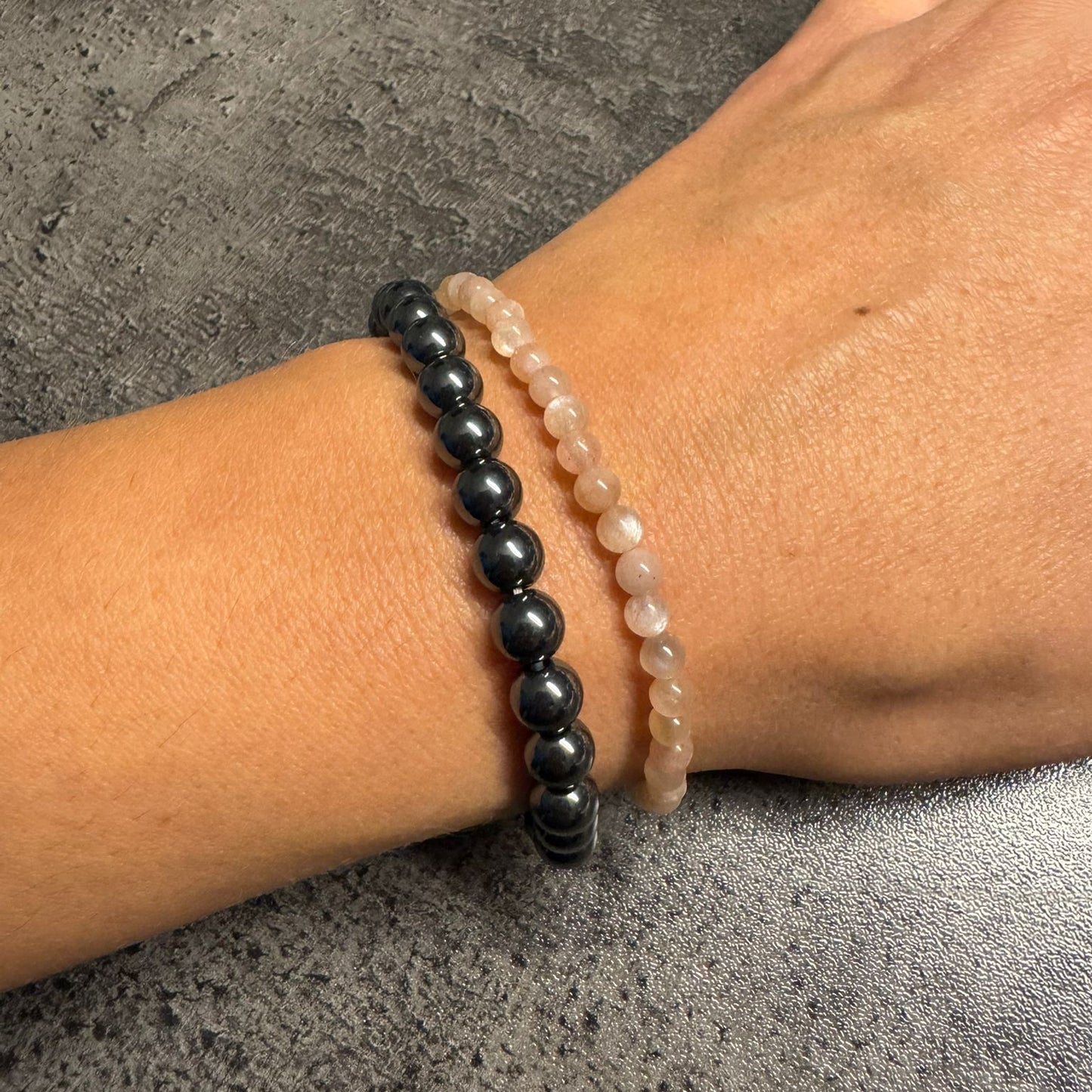 2026 Hämatit und Pfirsichmondstein